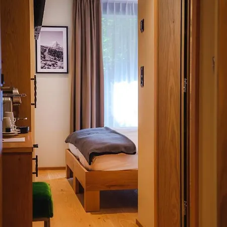 Hotell Tannenhof 3*