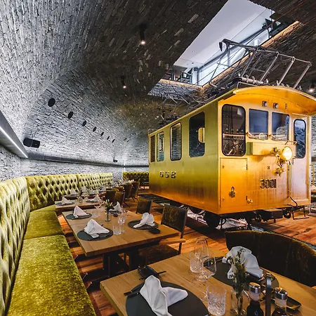 Готель Tannenhof Церматт