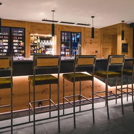 Готель Tannenhof 3*