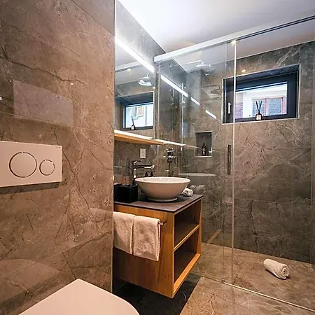 Hotel Tannenhof 3*