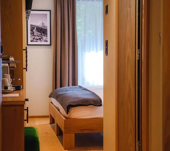 ホテル Tannenhof 3*