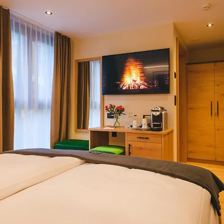 Hotel Tannenhof 3*